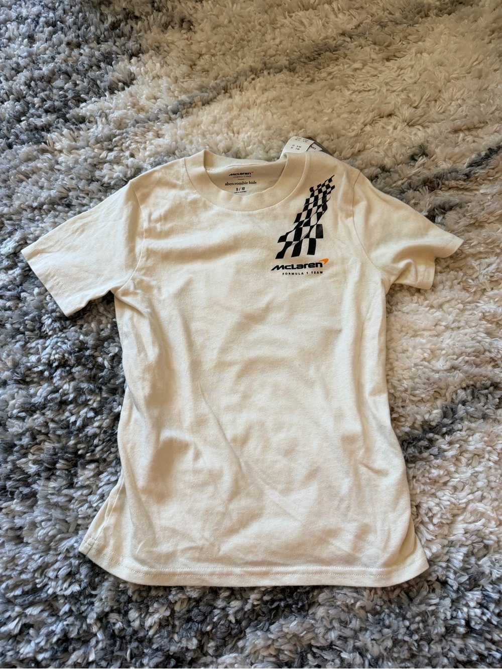 NWT A&F Kids White Racing Graphic Tee